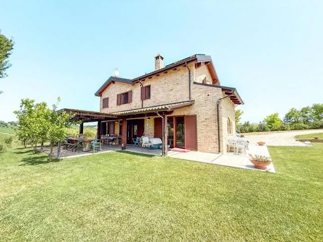 Un A Parte Monsampolo Del Tronto